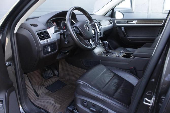 Volkswagen Touareg II Рестайлинг с пробегом 2017 года, цена 3 695 000 рублей, 209753 км, внедорожник, Автокод Объявления