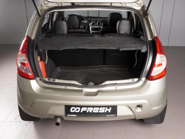 Renault Sandero I с пробегом 2011 года, цена 685 000 рублей, 133449 км, хэтчбек, Автокод Объявления