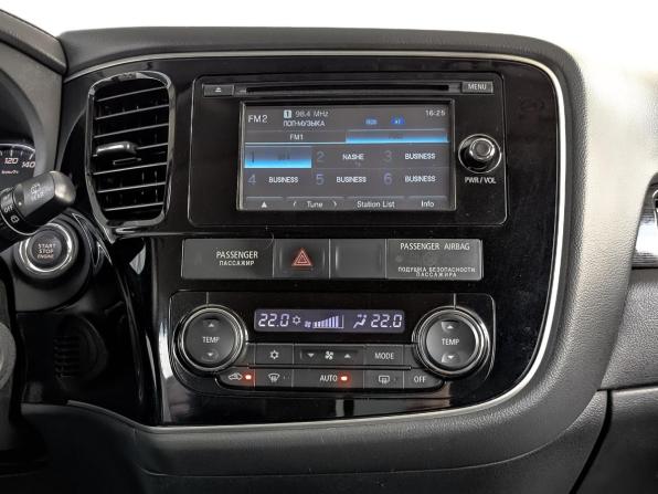 Mitsubishi Outlander III Рестайлинг 2 с пробегом 2016 года, цена 2 045 000 рублей, 85902 км, внедорожник, Автокод Объявления