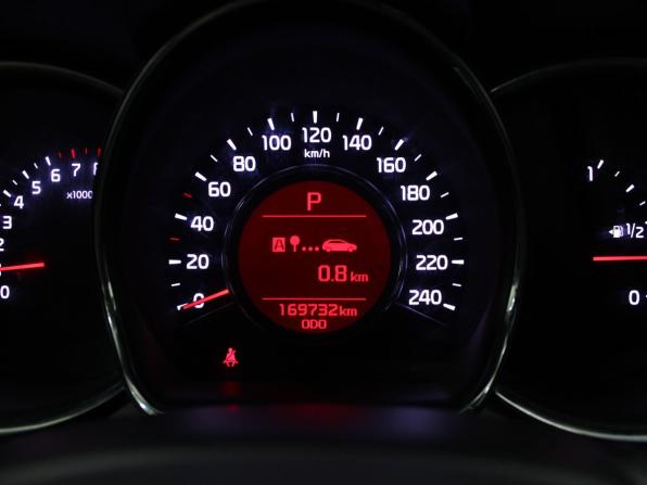 Kia Ceed II Рестайлинг с пробегом 2017 года, цена 1 339 900 рублей, 169732 км, хэтчбек, Автокод Объявления