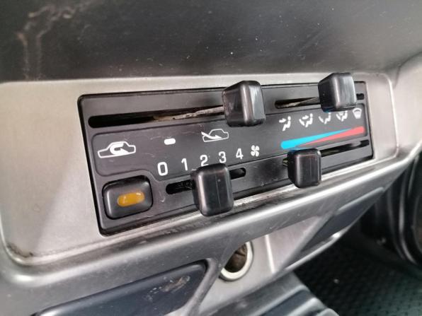 Nissan NP300 с пробегом 2010 года, цена 1 155 000 рублей, 317951 км, пикап, Автокод Объявления