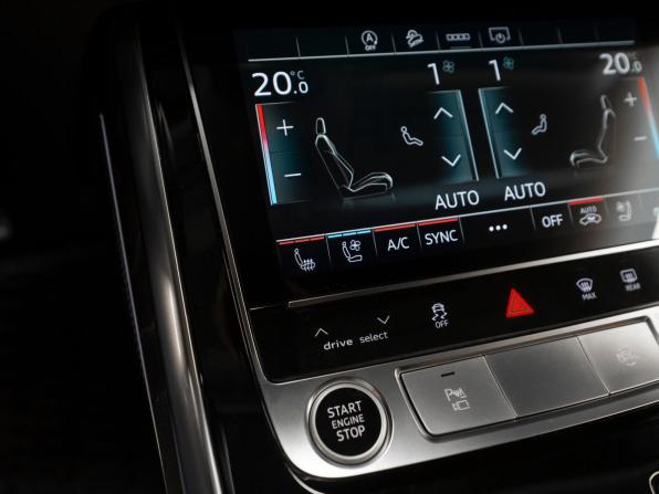 Audi Q7 II (4M) Рестайлинг 2 с пробегом 2025 года, цена 10 950 000 рублей, 5161 км, внедорожник, Автокод Объявления