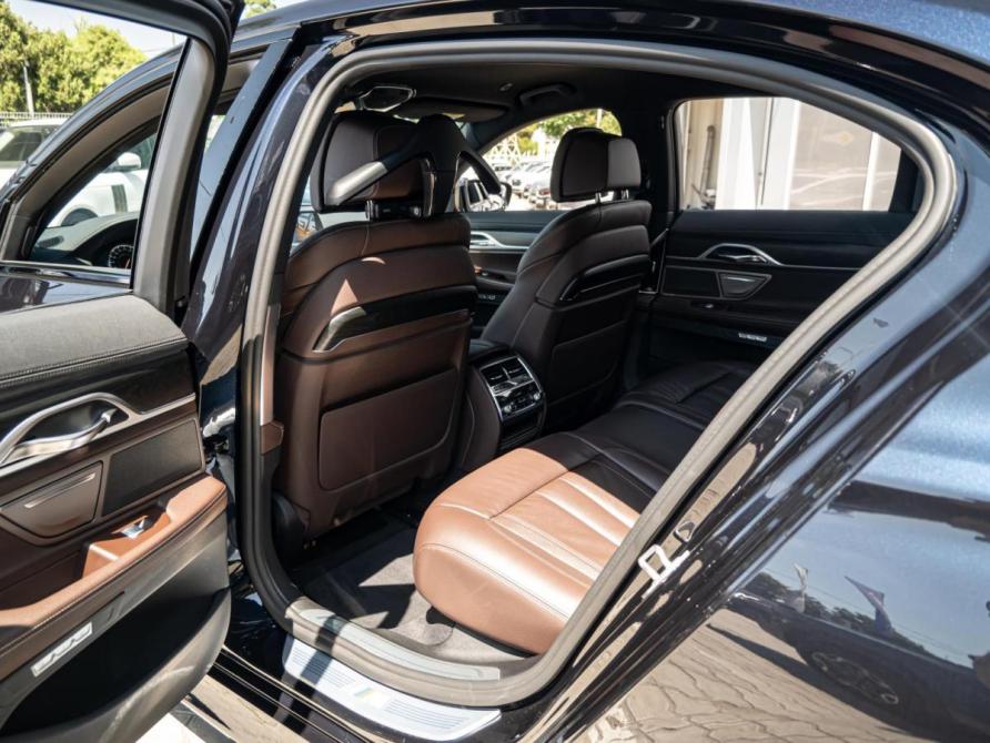 BMW 7 серии VI (G11/G12) Краснодар  - изображение 14