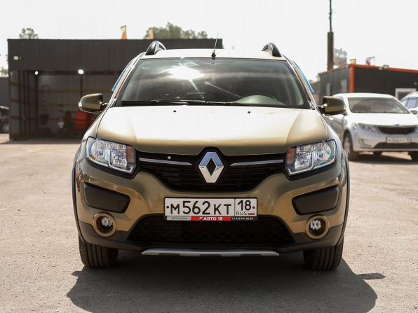 Renault Sandero II с пробегом 2014 года, цена 899 000 рублей, 108407 км, хэтчбек, Автокод Объявления