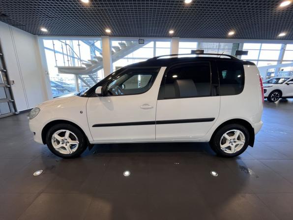 Skoda Roomster I Рестайлинг с пробегом 2013 года, цена 650 000 рублей, 178940 км, компактвэн, Автокод Объявления