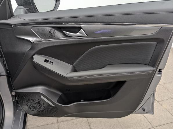 Haval Jolion I Рестайлинг с пробегом 2025 года, цена 2 415 000 рублей, 4840 км, внедорожник, Автокод Объявления