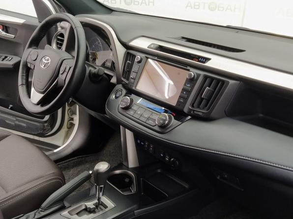 Toyota RAV4 IV (XA40) Рестайлинг с пробегом 2019 года, цена 3 050 000 рублей, 65519 км, внедорожник, Автокод Объявления