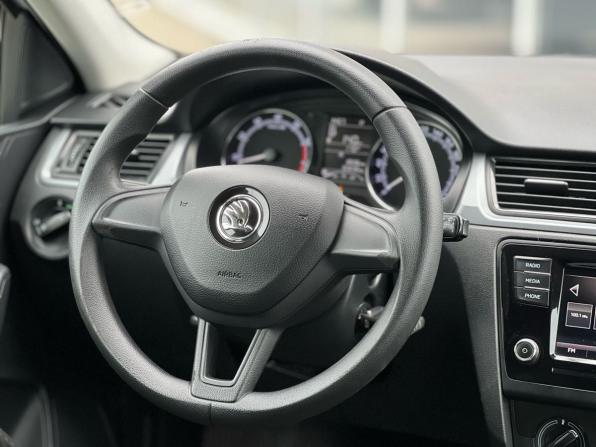 Skoda Rapid I Рестайлинг с пробегом 2019 года, цена 1 349 000 рублей, 103230 км, лифтбек, Автокод Объявления