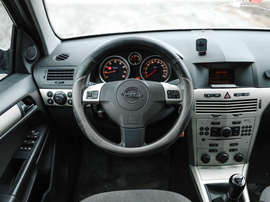 Opel Astra H Рестайлинг Ижевск  - изображение 13