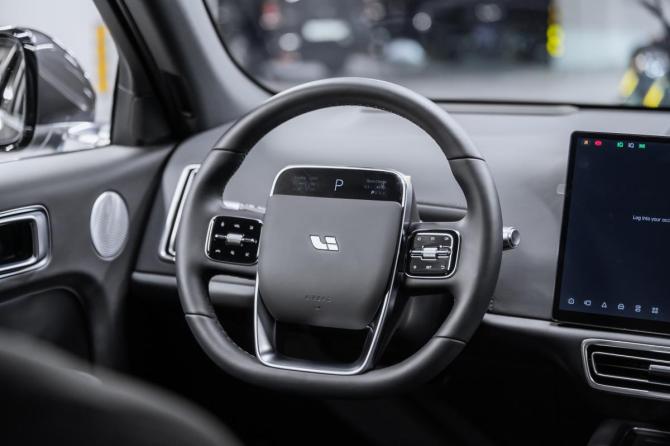 Новый Li Auto (Lixiang) L7 I Рестайлинг 2025 года, цена 8 470 000 рублей, внедорожник, Автокод Объявления