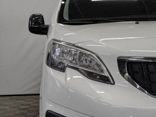 Peugeot Traveller I с пробегом 2019 года, цена 2 920 000 рублей, 72906 км, минивэн, Автокод Объявления