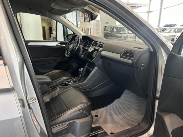 Volkswagen Tiguan II с пробегом 2019 года, цена 2 447 000 рублей, 139609 км, внедорожник, Автокод Объявления