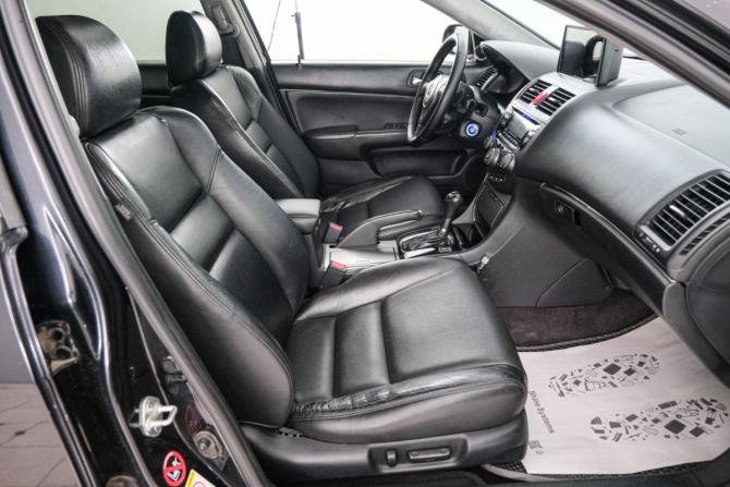 Honda Accord VII Рестайлинг с пробегом 2007 года, цена 959 000 рублей, 379000 км, седан, Автокод Объявления