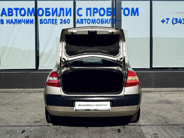 Renault Megane II Рестайлинг с пробегом 2006 года, цена 399 000 рублей, 118354 км, седан, Автокод Объявления