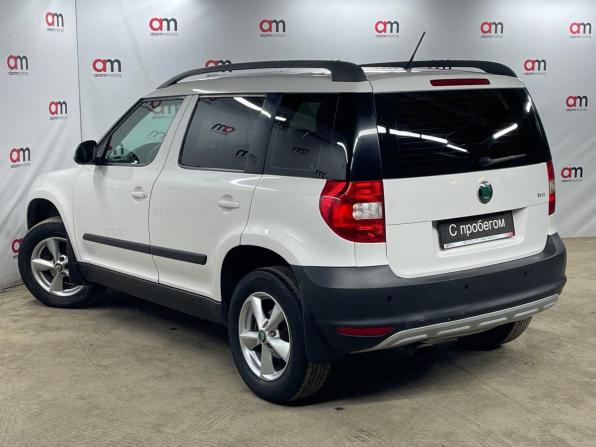 Skoda Yeti I с пробегом 2013 года, цена 749 000 рублей, 127500 км, внедорожник, Автокод Объявления