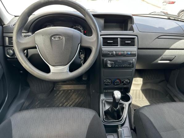 Lada (ВАЗ) Priora I Рестайлинг с пробегом 2017 года, цена 399 000 рублей, 181800 км, седан, Автокод Объявления