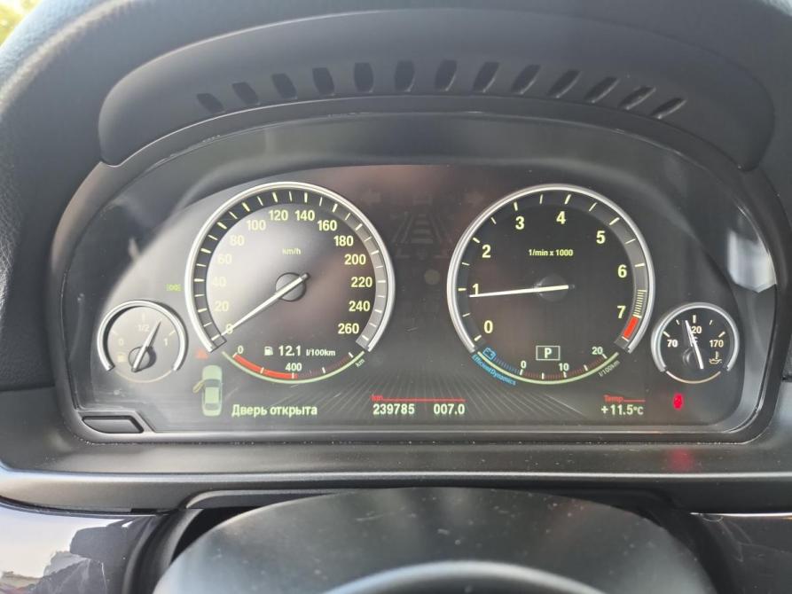 BMW 5 серии VI (F10/F11/F07) Рестайлинг Саратов  - изображение 29