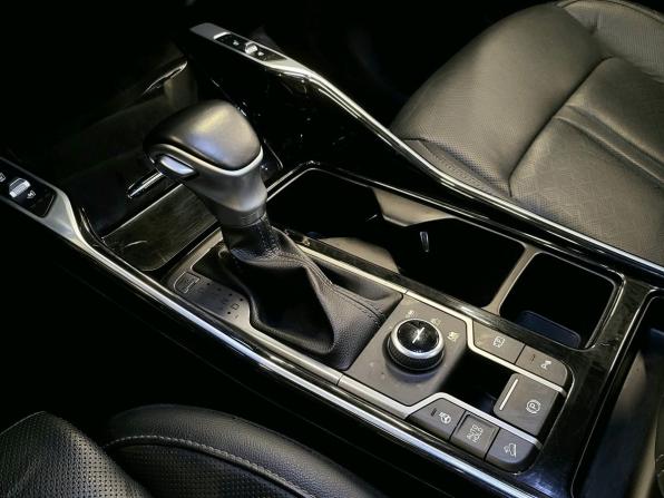 Kia Sorento IV с пробегом 2020 года, цена 3 299 000 рублей, 132734 км, внедорожник, Автокод Объявления