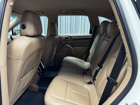 Porsche Cayenne II (958) с пробегом 2011 года, цена 2 550 000 рублей, 246269 км, внедорожник, Автокод Объявления