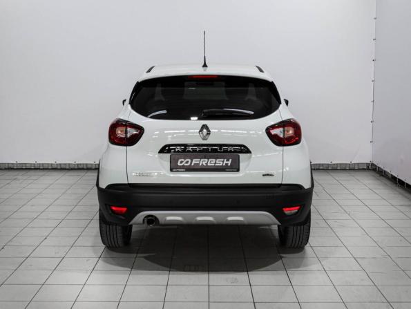 Renault Kaptur I с пробегом 2016 года, цена 1 479 000 рублей, 135151 км, внедорожник, Автокод Объявления