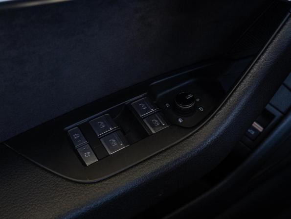 Audi A6 V (C8) с пробегом 2018 года, цена 3 605 000 рублей, 166291 км, седан, Автокод Объявления