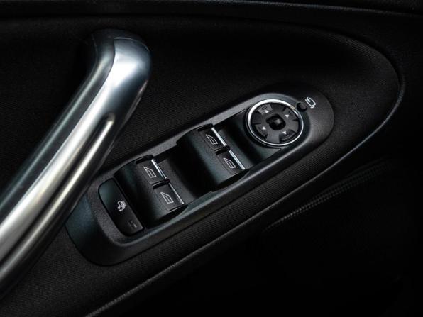 Ford Galaxy II Рестайлинг с пробегом 2014 года, цена 1 425 000 рублей, 153073 км, минивэн, Автокод Объявления