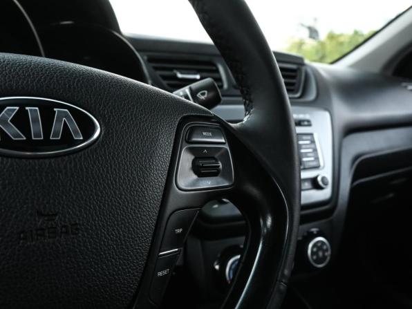 Kia Rio III Рестайлинг с пробегом 2015 года, цена 1 049 000 рублей, 113439 км, седан, Автокод Объявления