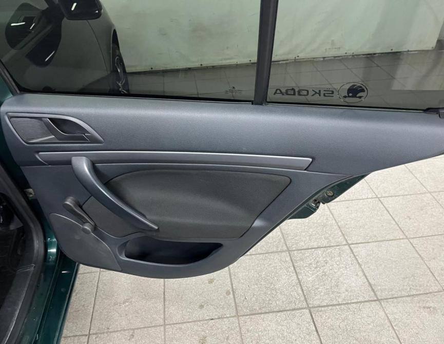 Skoda Octavia I (A4) Рестайлинг Санкт-Петербург  - изображение 13
