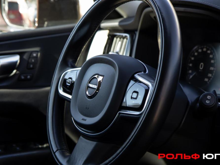 Volvo XC60 II Москва  - изображение 16