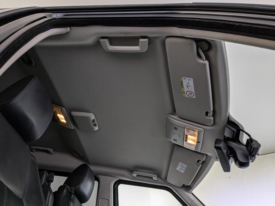 Land Rover Discovery IV Рестайлинг Москва  - изображение 23
