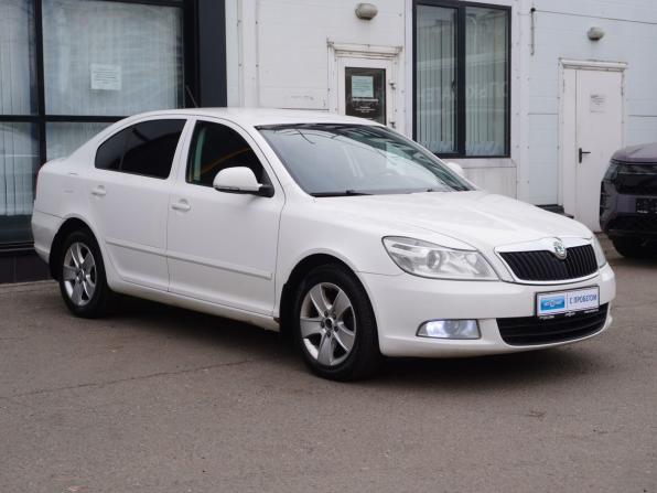 Skoda Octavia II (A5) Рестайлинг с пробегом 2012 года, цена 850 000 рублей, 212653 км, лифтбек, Автокод Объявления