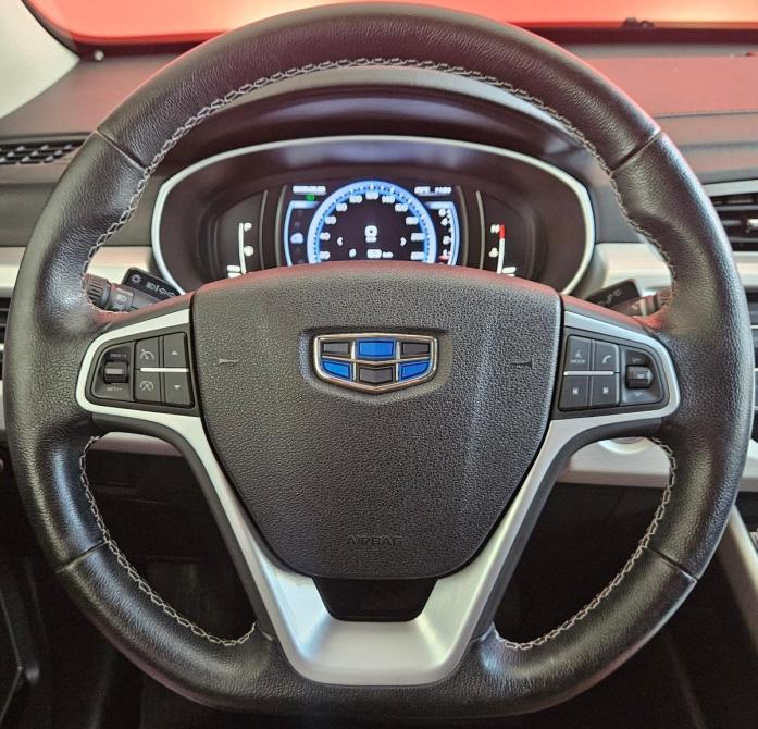 Geely Atlas I Вологда  - изображение 11