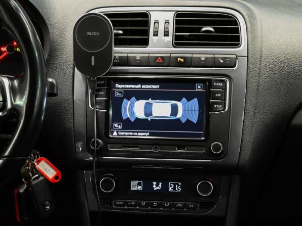Volkswagen Polo V Рестайлинг с пробегом 2019 года, цена 1 000 000 рублей, 145295 км, седан, Автокод Объявления