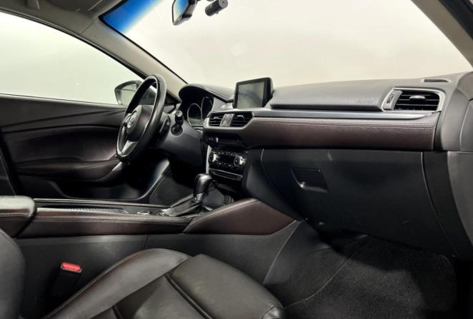 Mazda 6 III (GJ) с пробегом 2015 года, цена 1 850 000 рублей, 183280 км, седан, Автокод Объявления