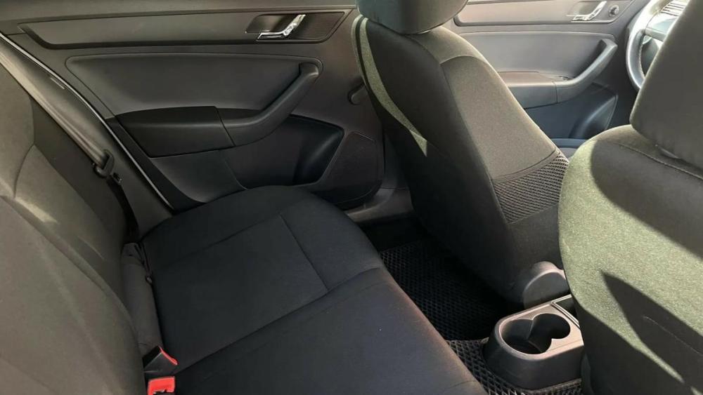 Skoda Rapid I Оренбург  - изображение 14