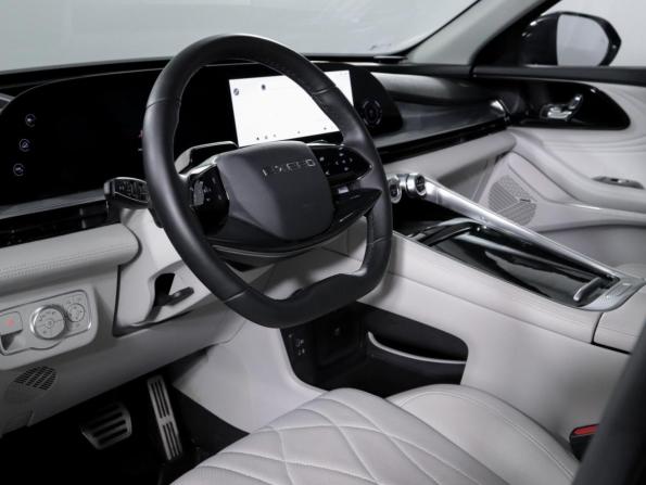 Exeed RX с пробегом 2023 года, цена 3 230 000 рублей, 12000 км, внедорожник, Автокод Объявления