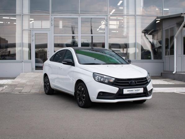 Lada (ВАЗ) Vesta I с пробегом 2022 года, цена 1 100 000 рублей, 41632 км, седан, Автокод Объявления