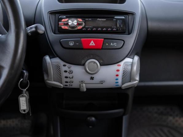 Citroen C1 I Рестайлинг 2 с пробегом 2012 года, цена 585 000 рублей, 113986 км, хэтчбек, Автокод Объявления