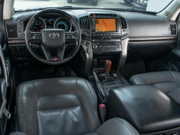 Toyota Land Cruiser 200 Series с пробегом 2010 года, цена 2 999 000 рублей, 372383 км, внедорожник, Автокод Объявления