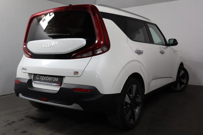 Kia Soul III с пробегом 2022 года, цена 2 499 000 рублей, 33000 км, хэтчбек, Автокод Объявления