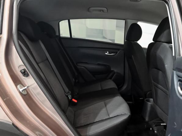 Kia Rio IV с пробегом 2018 года, цена 1 500 000 рублей, 104375 км, хэтчбек, Автокод Объявления