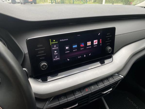 Skoda Octavia IV (A8) с пробегом 2021 года, цена 2 099 000 рублей, 75173 км, лифтбек, Автокод Объявления