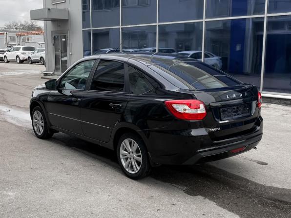 Lada (ВАЗ) Granta I Рестайлинг с пробегом 2023 года, цена 859 000 рублей, 43653 км, лифтбек, Автокод Объявления
