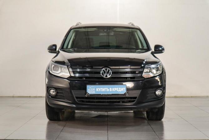 Volkswagen Tiguan I Рестайлинг с пробегом 2016 года, цена 1 819 000 рублей, 137000 км, внедорожник, Автокод Объявления