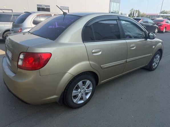 Kia Rio II Рестайлинг с пробегом 2011 года, цена 435 600 рублей, 259800 км, седан, Автокод Объявления