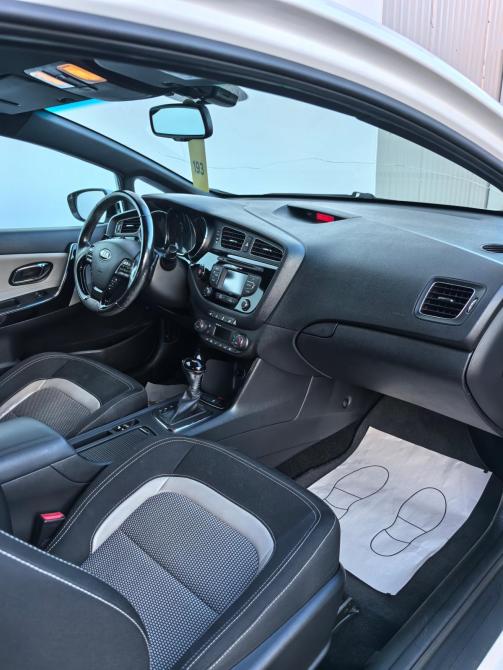 Kia Ceed II Санкт-Петербург  - изображение 18