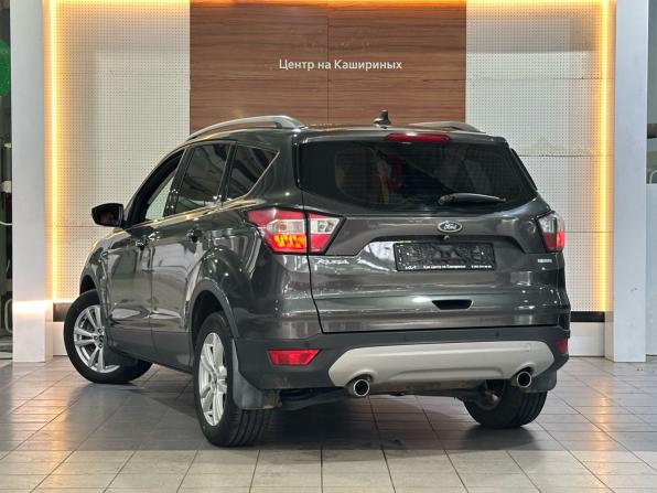 Ford Kuga II Рестайлинг с пробегом 2017 года, цена 1 590 000 рублей, 117268 км, внедорожник, Автокод Объявления