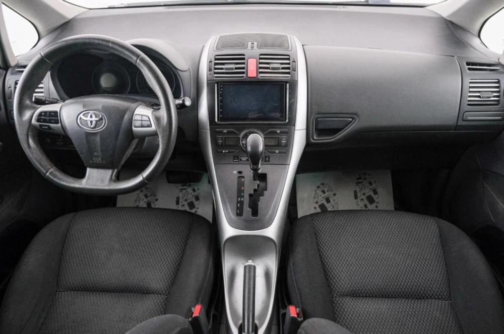 Toyota Auris I Рестайлинг Красноярск  - изображение 11