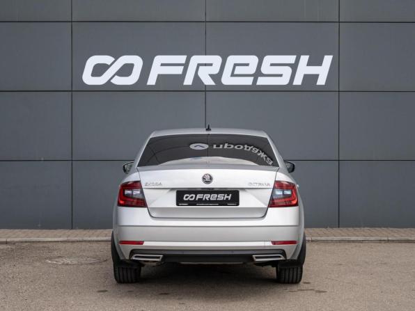Skoda Octavia III (A7) Рестайлинг с пробегом 2017 года, цена 1 765 000 рублей, 227543 км, лифтбек, Автокод Объявления