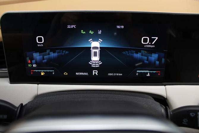 JETOUR X70+ I Рестайлинг с пробегом 2024 года, цена 2 350 000 рублей, 2118 км, внедорожник, Автокод Объявления